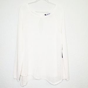 NWT JENNIFER LOPEZ | Asymetrical Sweater Knit Top